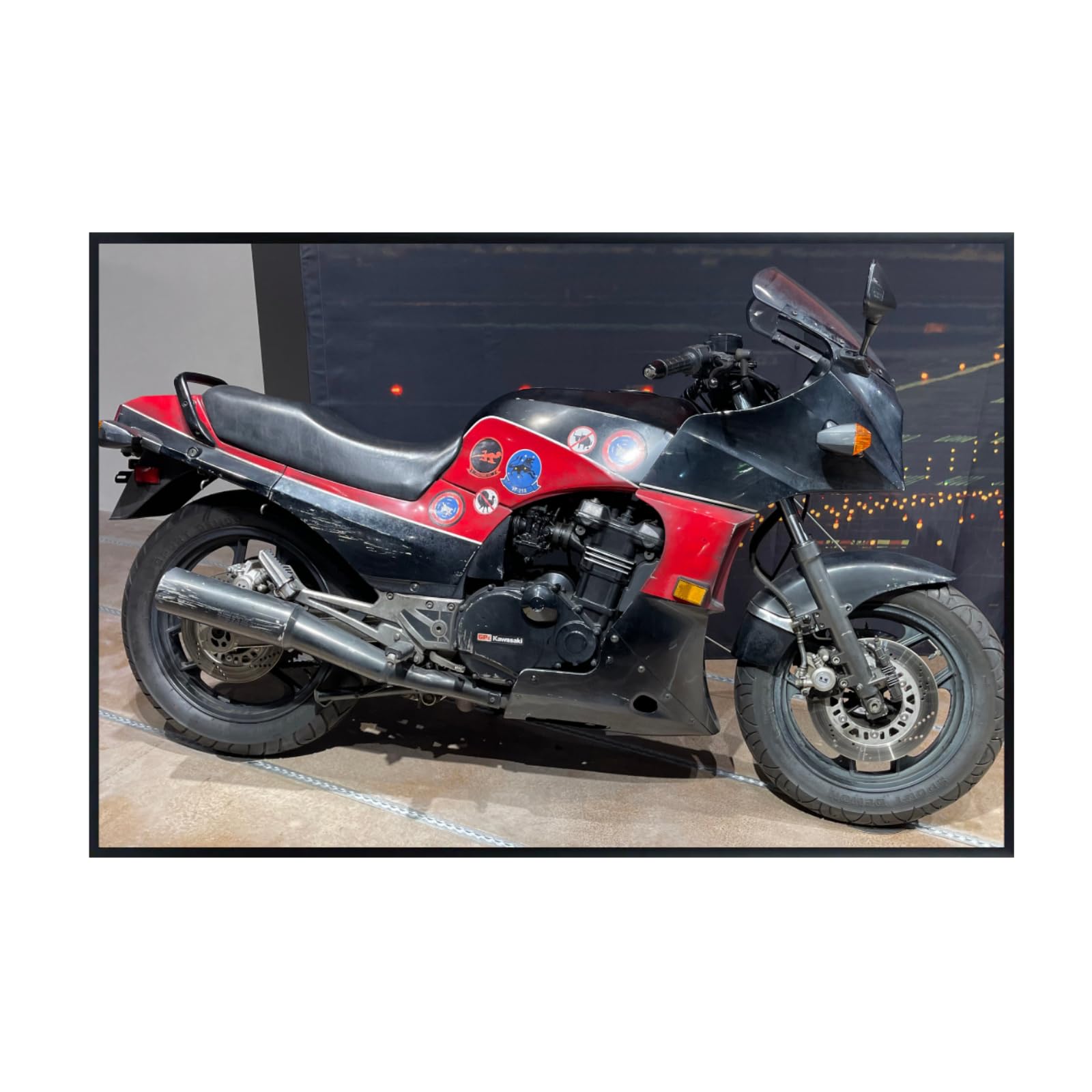 Kawasaki GPZ900R Ninja Wall Art – Vintage Motorcycle Poster for Garage, Office, or Man Cave